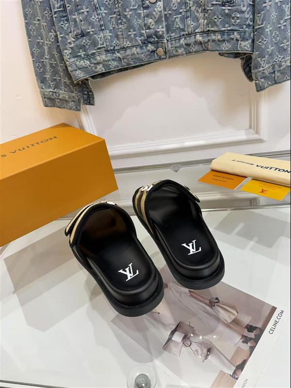 20251128184544568 210